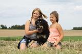 ENFANT ET CHIEN 245